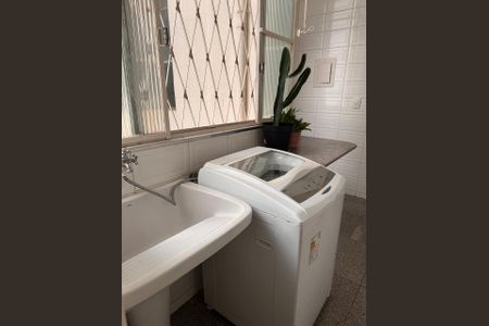 Apartamento para alugar com 137m², 4 quartos e 1 vaga Apartamento para alugar com 137m², 4 quartos e 1 vagaLavandeira