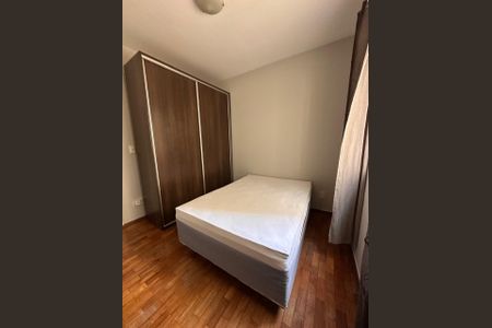 Apartamento para alugar com 137m², 4 quartos e 1 vaga Apartamento para alugar com 137m², 4 quartos e 1 vagaQuarto