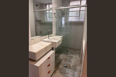 Apartamento para alugar com 137m², 4 quartos e 1 vaga Apartamento para alugar com 137m², 4 quartos e 1 vagaBanheiro