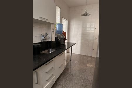 Apartamento para alugar com 137m², 4 quartos e 1 vaga Apartamento para alugar com 137m², 4 quartos e 1 vagaCozinha