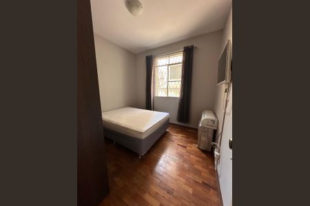 Apartamento para alugar com 137m², 4 quartos e 1 vaga Apartamento para alugar com 137m², 4 quartos e 1 vagaQuarto
