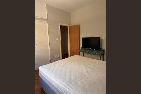 Apartamento para alugar com 137m², 4 quartos e 1 vaga Apartamento para alugar com 137m², 4 quartos e 1 vagaQuarto