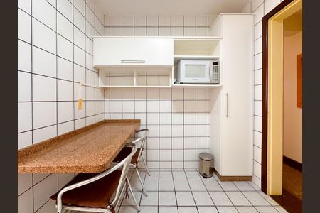 Apartamento para alugar com 67m², 2 quartos e 1 vagaCozinha