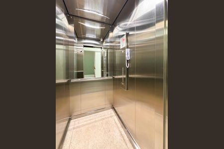 Apartamento para alugar com 67m², 2 quartos e 1 vagaÁrea comum