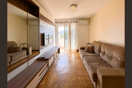 Apartamento para alugar com 67m², 2 quartos e 1 vagaSala