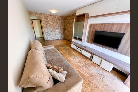 Apartamento para alugar com 67m², 2 quartos e 1 vagaSala de TV