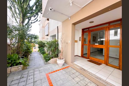 Apartamento para alugar com 67m², 2 quartos e 1 vagaÁrea comum