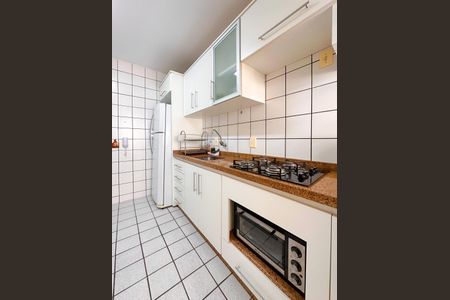 Apartamento para alugar com 67m², 2 quartos e 1 vagaCozinha