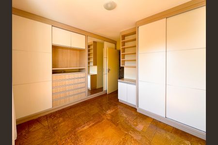 Apartamento para alugar com 67m², 2 quartos e 1 vagaQuarto 1