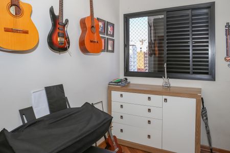 Apartamento à venda com 96m², 2 quartos e 2 vagasEscritório