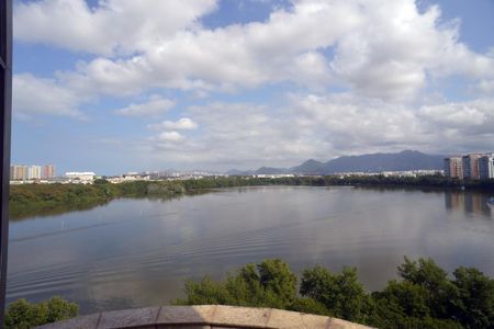 Apartamento à venda com 307m², 4 quartos e 3 vagas Apartamento à venda com 307m², 4 quartos e 3 vagasVista da Varanda