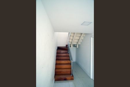 Apartamento à venda com 307m², 4 quartos e 3 vagas Apartamento à venda com 307m², 4 quartos e 3 vagasEscadaria