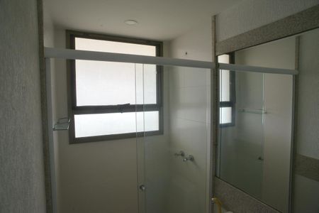 Apartamento à venda com 307m², 4 quartos e 3 vagas Apartamento à venda com 307m², 4 quartos e 3 vagasBanheiro Suíte 2