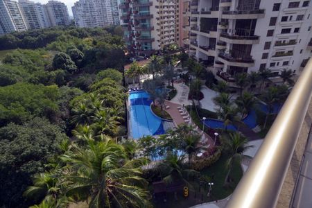 Apartamento à venda com 307m², 4 quartos e 3 vagas Apartamento à venda com 307m², 4 quartos e 3 vagasVista da Varanda