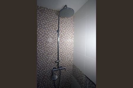 Apartamento à venda com 307m², 4 quartos e 3 vagas Apartamento à venda com 307m², 4 quartos e 3 vagasBanheiro da Suíte 1