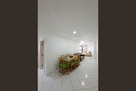 Apartamento para alugar com 122m², 3 quartos e 1 vaga Apartamento para alugar com 122m², 3 quartos e 1 vagaSala de Jantar