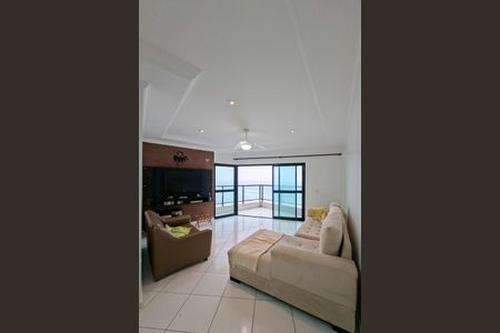 Sala de TV de apartamento para alugar com 3 quartos, 122m² em Jardim Imperador, Praia Grande
