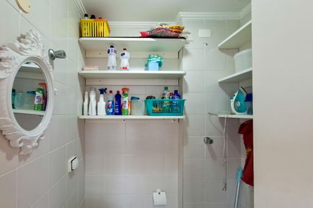 Apartamento para alugar com 122m², 3 quartos e 1 vaga Apartamento para alugar com 122m², 3 quartos e 1 vagaBanheiro de Serviço