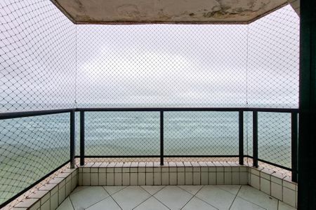 Apartamento para alugar com 122m², 3 quartos e 1 vaga Apartamento para alugar com 122m², 3 quartos e 1 vagaSacada