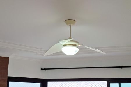 Apartamento para alugar com 122m², 3 quartos e 1 vaga Apartamento para alugar com 122m², 3 quartos e 1 vagaSala de TV