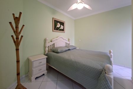 Apartamento para alugar com 122m², 3 quartos e 1 vaga Apartamento para alugar com 122m², 3 quartos e 1 vagaSuite