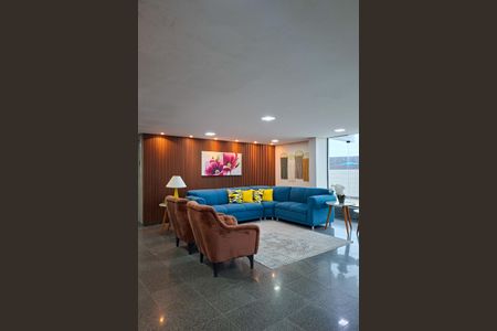 Apartamento para alugar com 122m², 3 quartos e 1 vaga Apartamento para alugar com 122m², 3 quartos e 1 vagaHall social