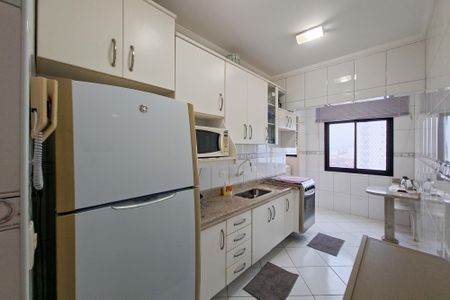 Apartamento para alugar com 122m², 3 quartos e 1 vaga Apartamento para alugar com 122m², 3 quartos e 1 vagaCozinha