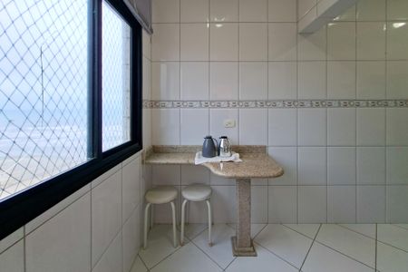 Apartamento para alugar com 122m², 3 quartos e 1 vaga Apartamento para alugar com 122m², 3 quartos e 1 vagaCozinha