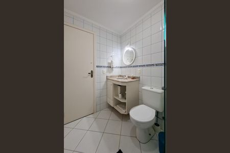 Apartamento para alugar com 122m², 3 quartos e 1 vaga Apartamento para alugar com 122m², 3 quartos e 1 vagaBanheiro