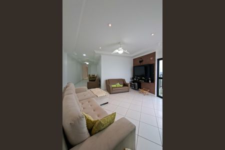 Apartamento para alugar com 122m², 3 quartos e 1 vaga Apartamento para alugar com 122m², 3 quartos e 1 vagaSala de TV