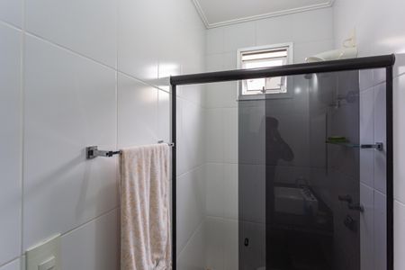 Casa à venda com 480m², 5 quartos e 5 vagas Casa à venda com 480m², 5 quartos e 5 vagasBanheiro