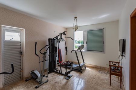 Casa à venda com 480m², 5 quartos e 5 vagas Casa à venda com 480m², 5 quartos e 5 vagasSemi Suíte 1