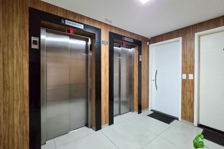 Apartamento à venda com 48m², 2 quartos e 1 vagaÁrea comum - Hall