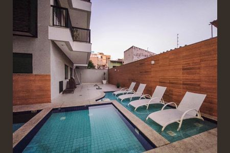 Apartamento à venda com 100m², 3 quartos e 1 vagaÁrea comum - Piscina