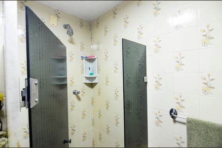 Apartamento à venda com 160m², 4 quartos e 2 vagas Apartamento à venda com 160m², 4 quartos e 2 vagasBanheiro Social