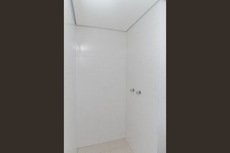 Apartamento à venda com 45m², 2 quartos e 1 vaga Apartamento à venda com 45m², 2 quartos e 1 vagaBanheiro