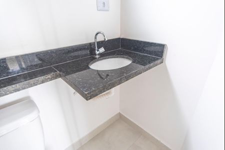 Apartamento à venda com 96m², 2 quartos e 1 vagaBanheiro da Suíte