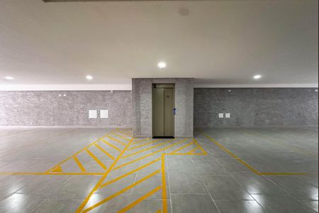 Apartamento à venda com 92m², 2 quartos e 1 vagaElevador