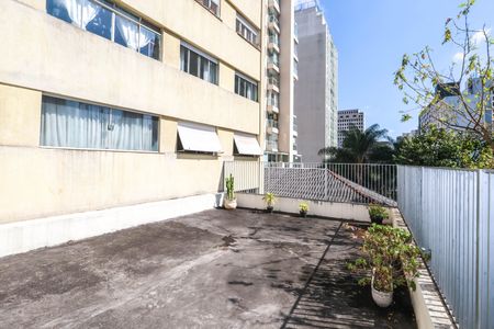 Apartamento para alugar com 85m², 2 quartos e sem vagaÁrea comum