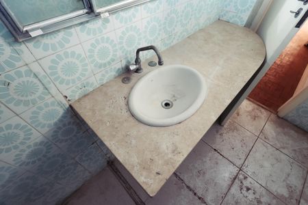 Apartamento para alugar com 85m², 2 quartos e sem vagaBanheiro