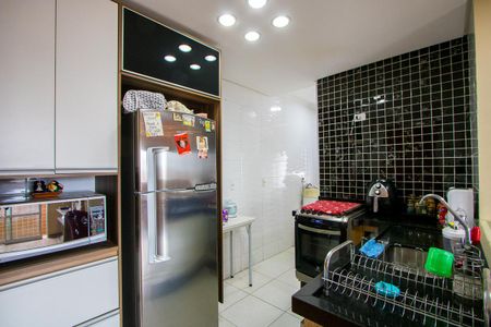 Apartamento à venda com 58m², 2 quartos e 1 vaga Apartamento à venda com 58m², 2 quartos e 1 vagaCozinha