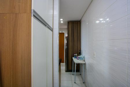 Apartamento à venda com 58m², 2 quartos e 1 vaga Apartamento à venda com 58m², 2 quartos e 1 vagaÁrea de serviço