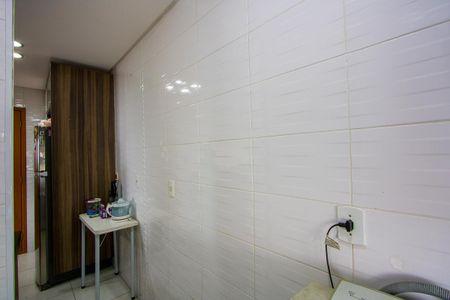 Apartamento à venda com 58m², 2 quartos e 1 vaga Apartamento à venda com 58m², 2 quartos e 1 vagaÁrea de serviço