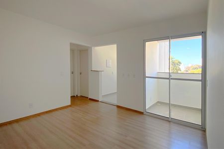 Apartamento à venda com 46m², 2 quartos e 1 vaga Apartamento à venda com 46m², 2 quartos e 1 vagaSala