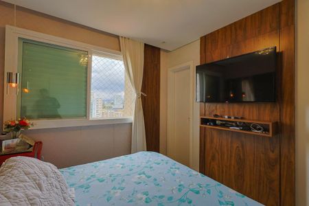 Apartamento à venda com 113m², 3 quartos e 2 vagas Apartamento à venda com 113m², 3 quartos e 2 vagasSuíte