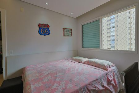 Apartamento à venda com 113m², 3 quartos e 2 vagas Apartamento à venda com 113m², 3 quartos e 2 vagasQuarto 2