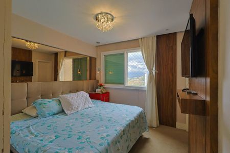 Apartamento à venda com 113m², 3 quartos e 2 vagas Apartamento à venda com 113m², 3 quartos e 2 vagasSuíte