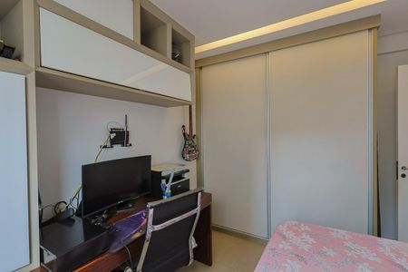 Apartamento à venda com 113m², 3 quartos e 2 vagas Apartamento à venda com 113m², 3 quartos e 2 vagasQuarto 2