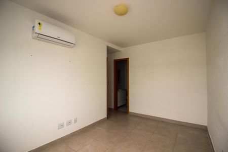 Apartamento à venda com 61m², 2 quartos e 1 vaga Apartamento à venda com 61m², 2 quartos e 1 vagaSuíte