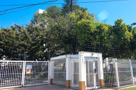 Apartamento à venda com 61m², 2 quartos e 1 vaga Apartamento à venda com 61m², 2 quartos e 1 vagaFachada do condomínio